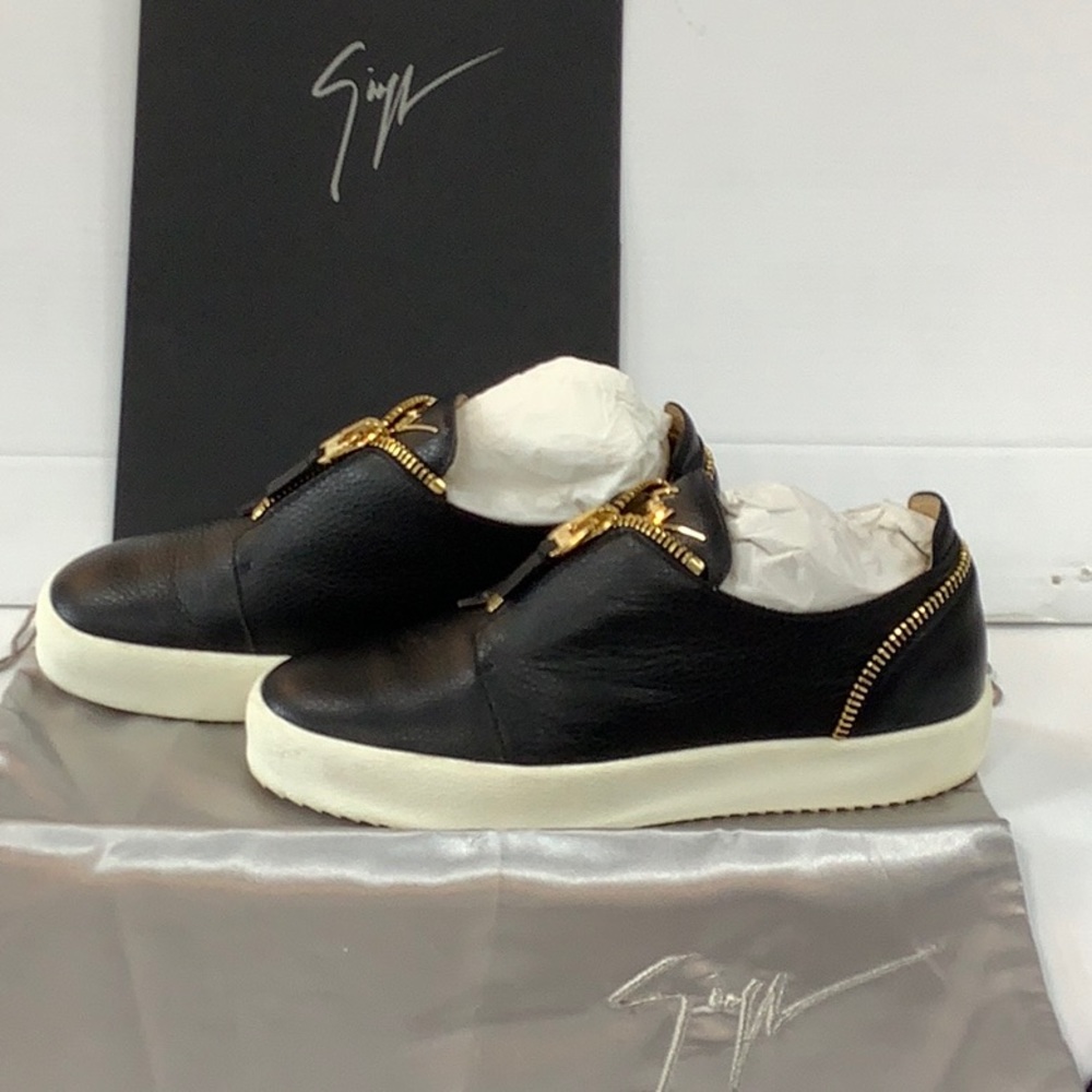 Authentic Giuseppe Zanotti Sneaker - image 2
